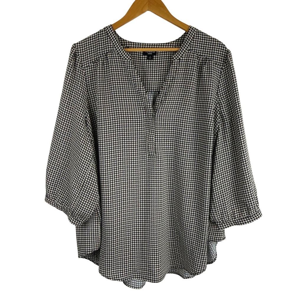 Torrid Harper Houndstooth Blouse Sz 2 US 2X Black White Split Neck Career Office